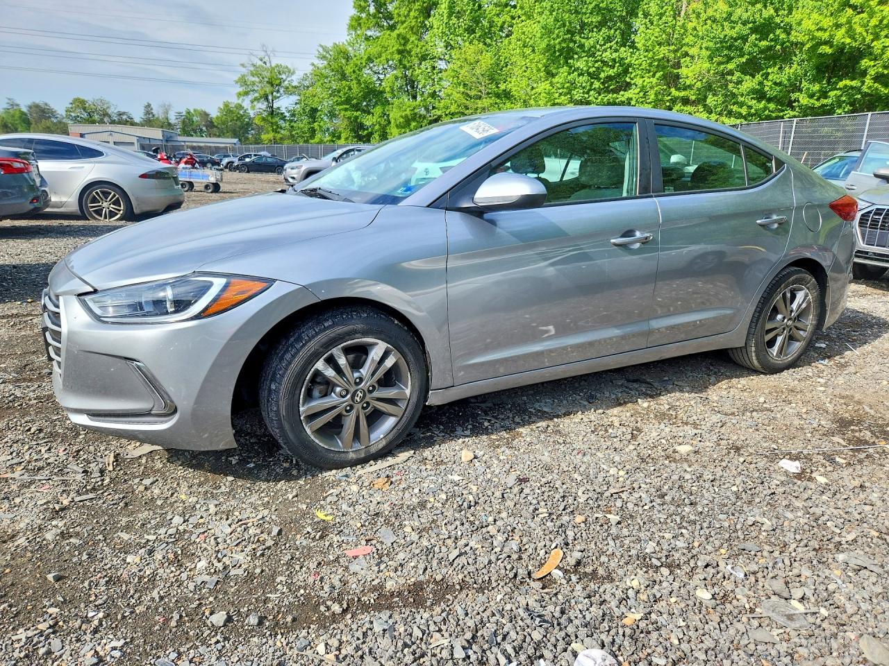 2017 HYUNDAI ELANTRA
