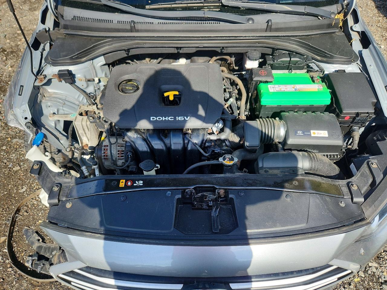 2017 HYUNDAI ELANTRA SE photo 31