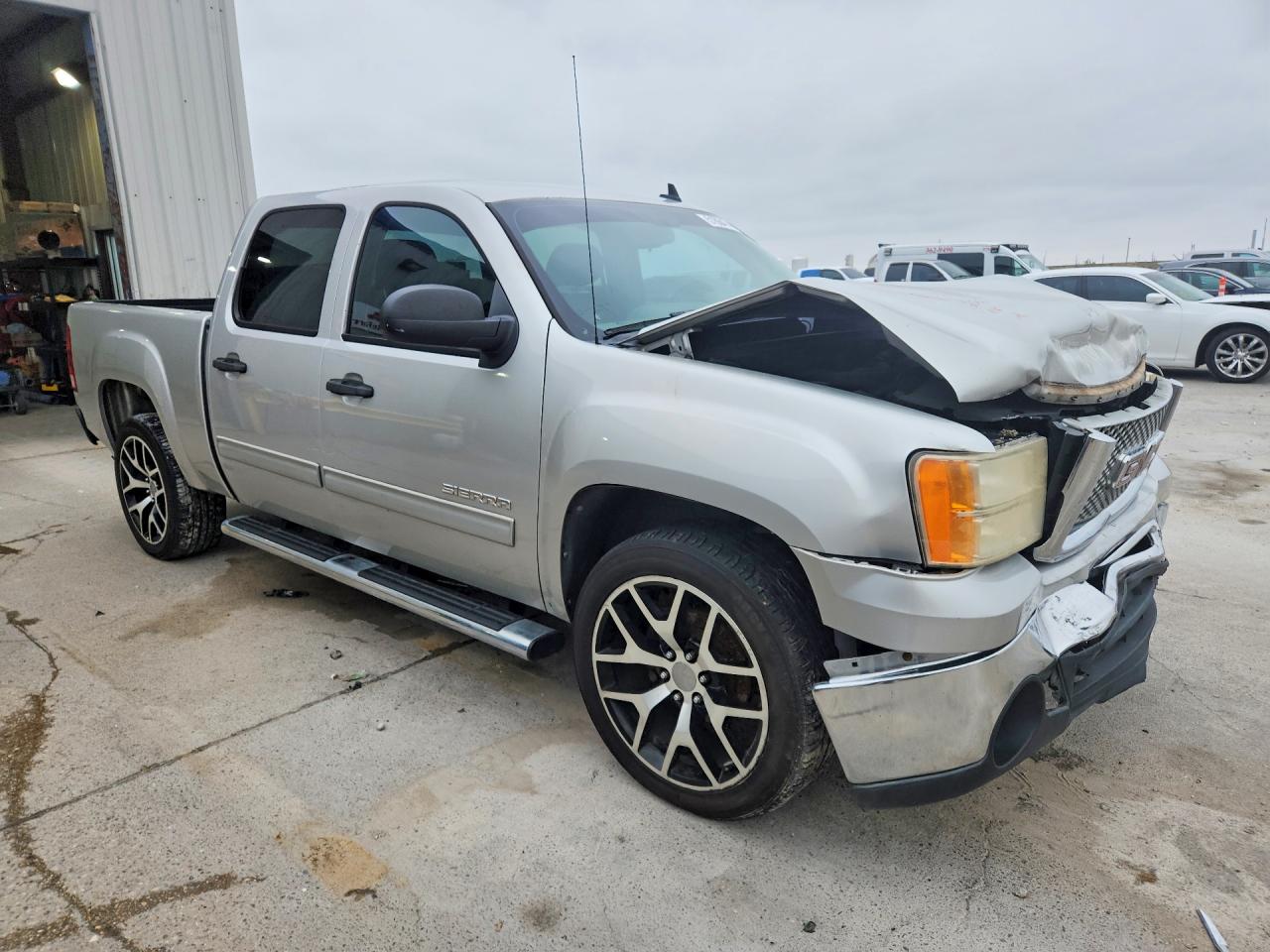 2010 GMC SIERRA C1500 SL photo 4