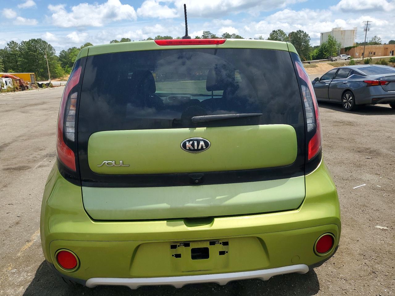 2017 KIA SOUL + photo 16