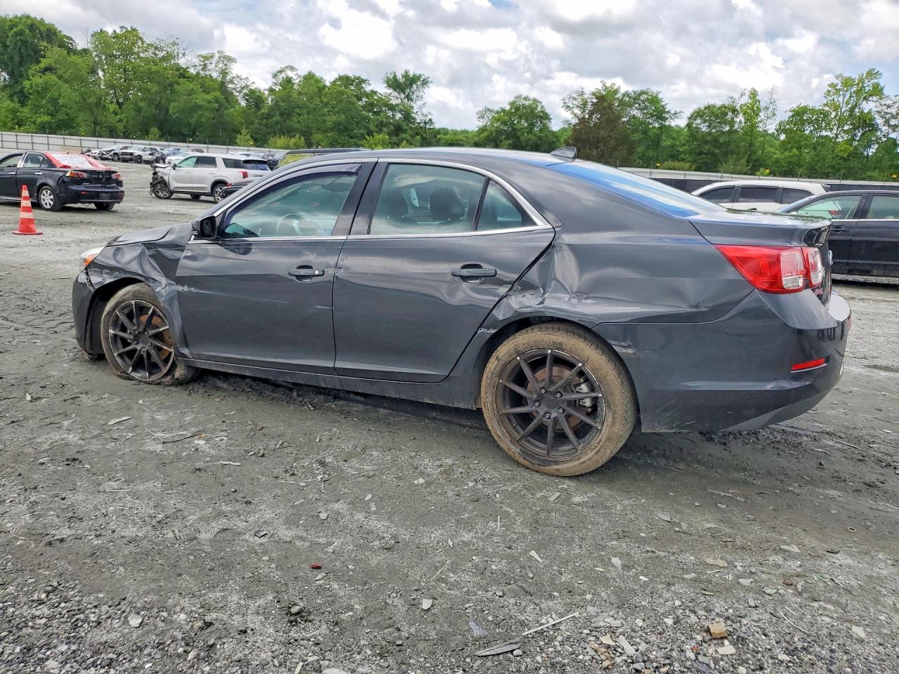2014 CHEVROLET MALIBU 2LT photo 3