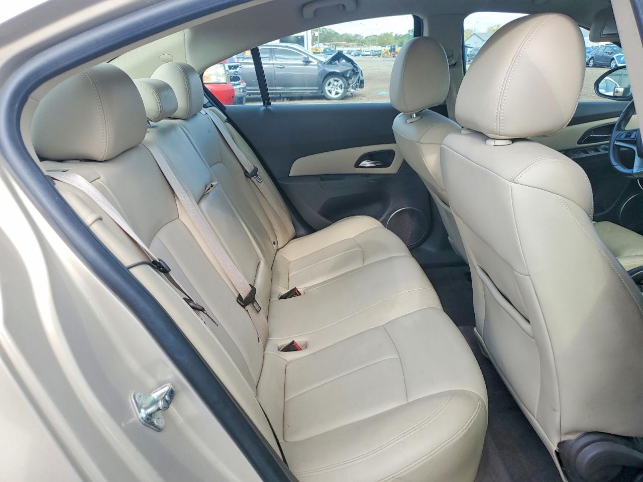 2011 CHEVROLET CRUZE LT photo 10