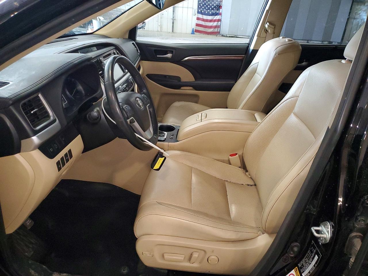 2018 TOYOTA HIGHLANDER LIMITED photo 7