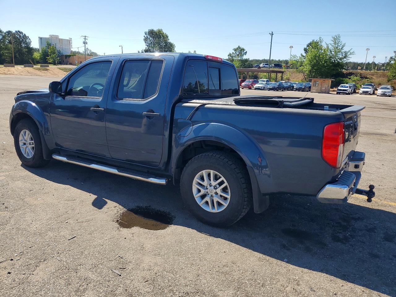 2019 NISSAN FRONTIER S photo 2