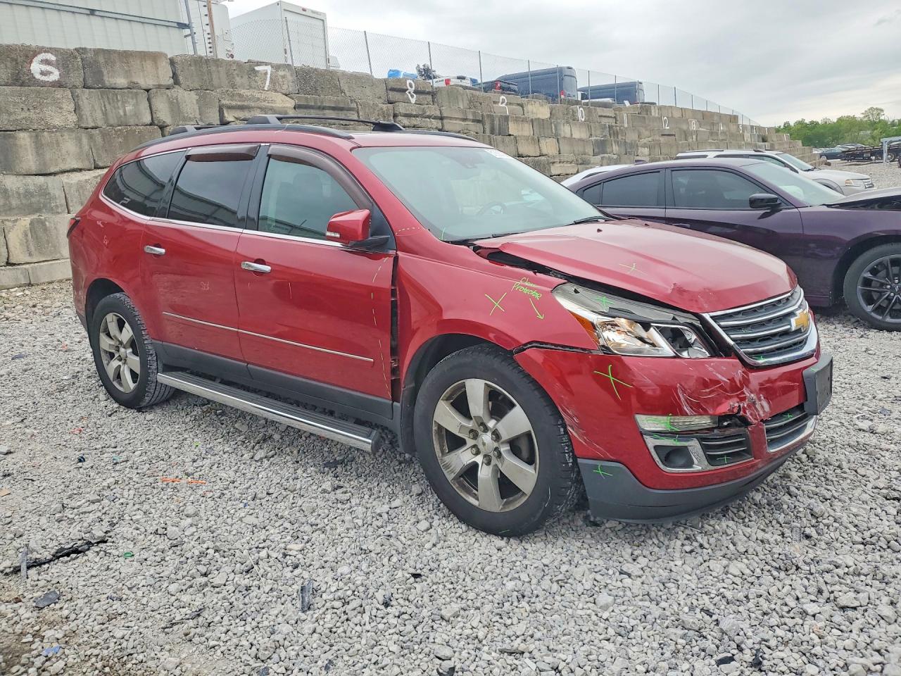 2014 CHEVROLET TRAVERSE LTZ photo 7