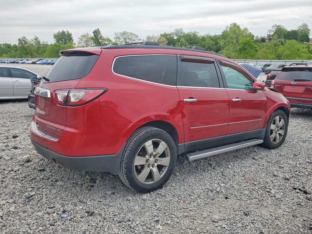 2014 CHEVROLET TRAVERSE LTZ photo 5