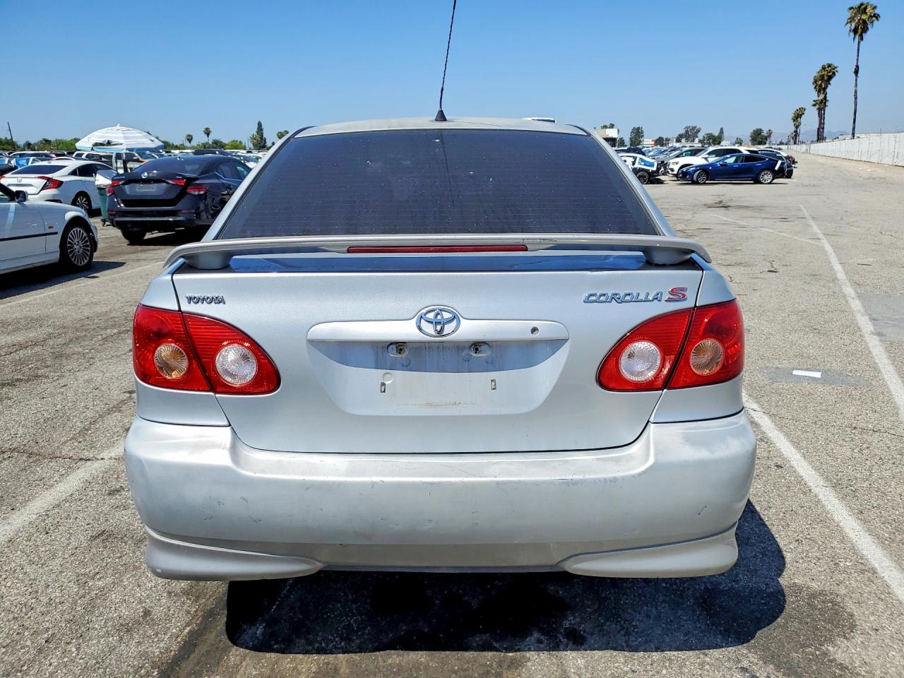 2006 TOYOTA COROLLA S photo 11