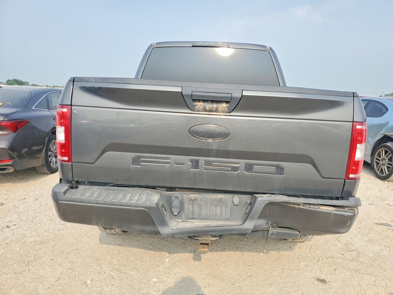 2018 FORD F150 SUPERCREW photo 16