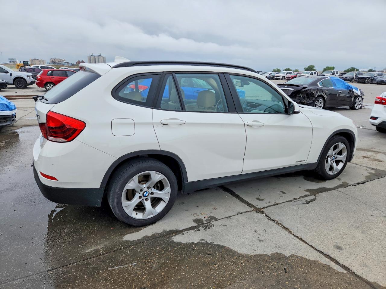 2015 BMW X1 SDRIVE28I photo 5