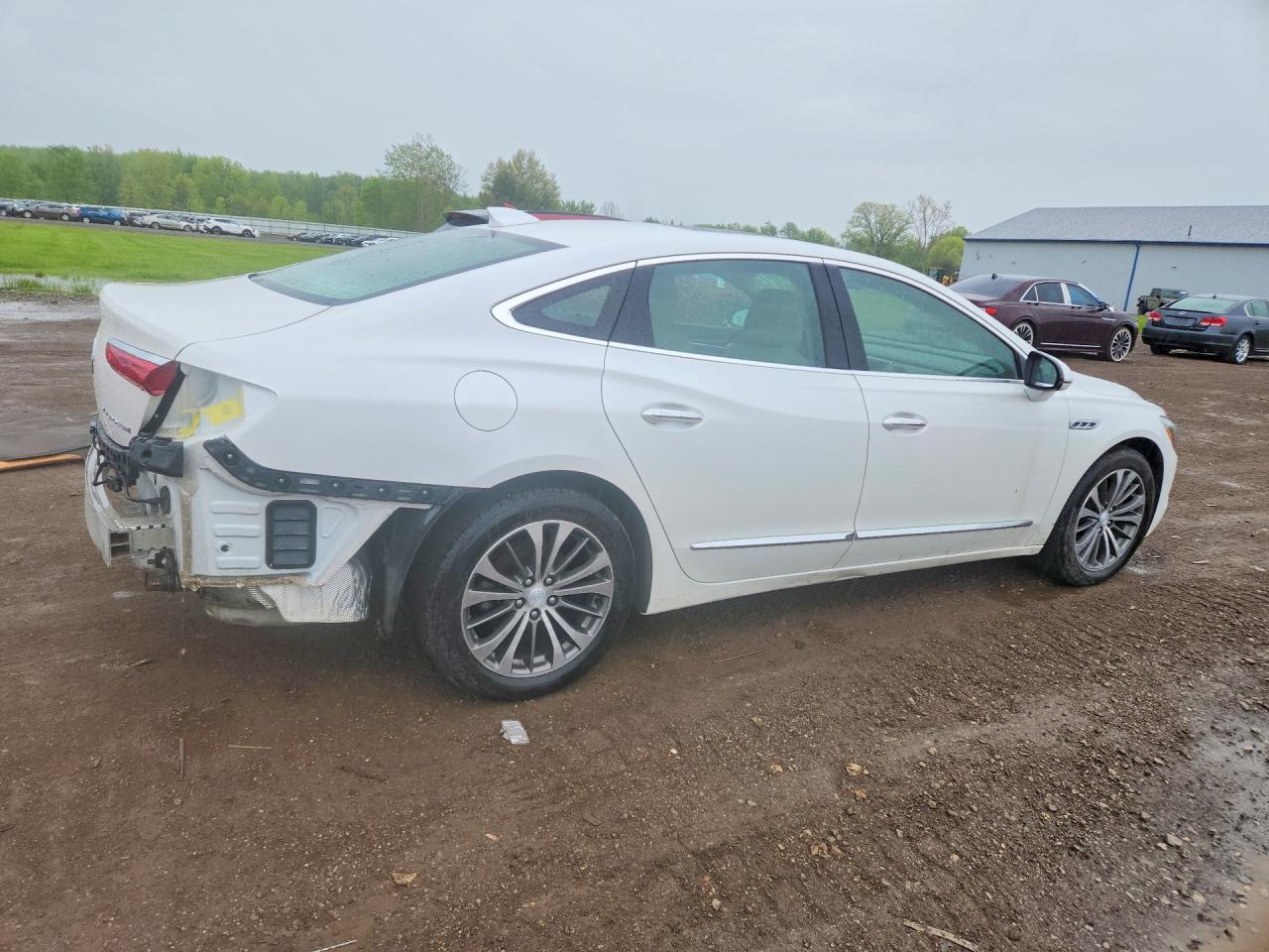 2019 BUICK LACROSSE ESSENCE photo 5