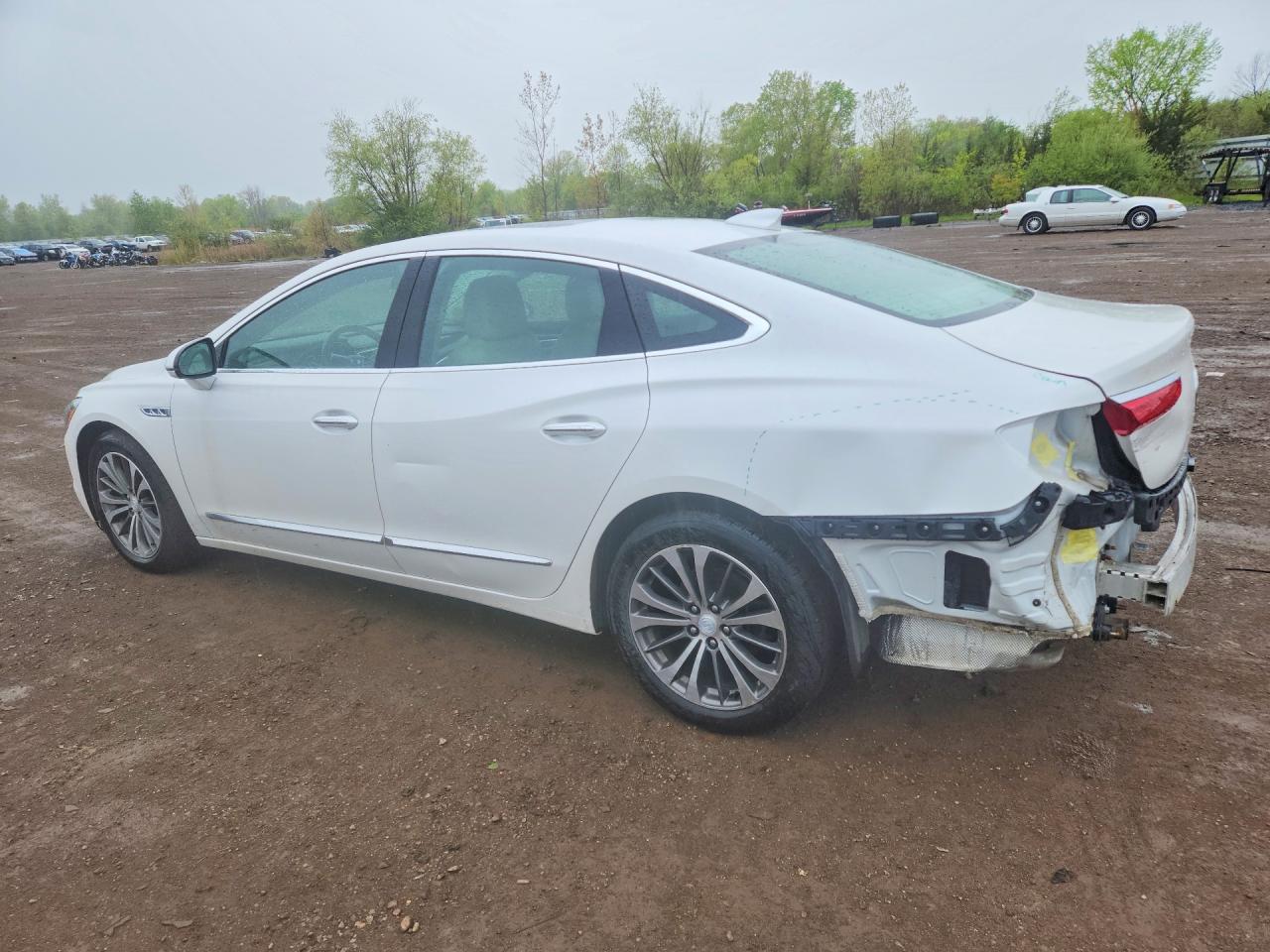 2019 BUICK LACROSSE ESSENCE photo 3
