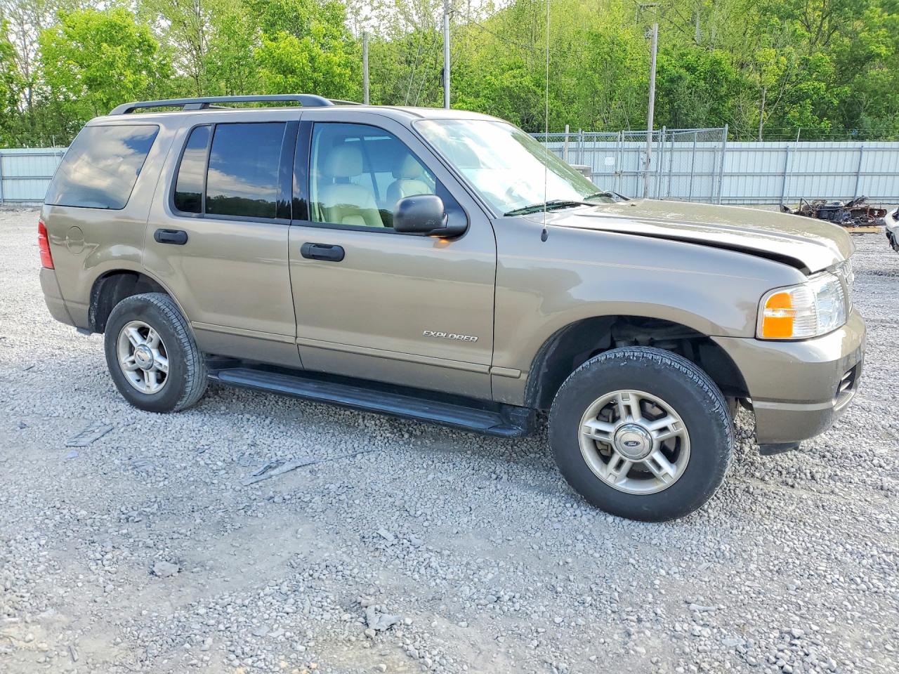 2004 FORD EXPLORER XLT photo 7