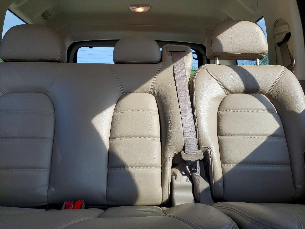 2004 FORD EXPLORER XLT photo 19