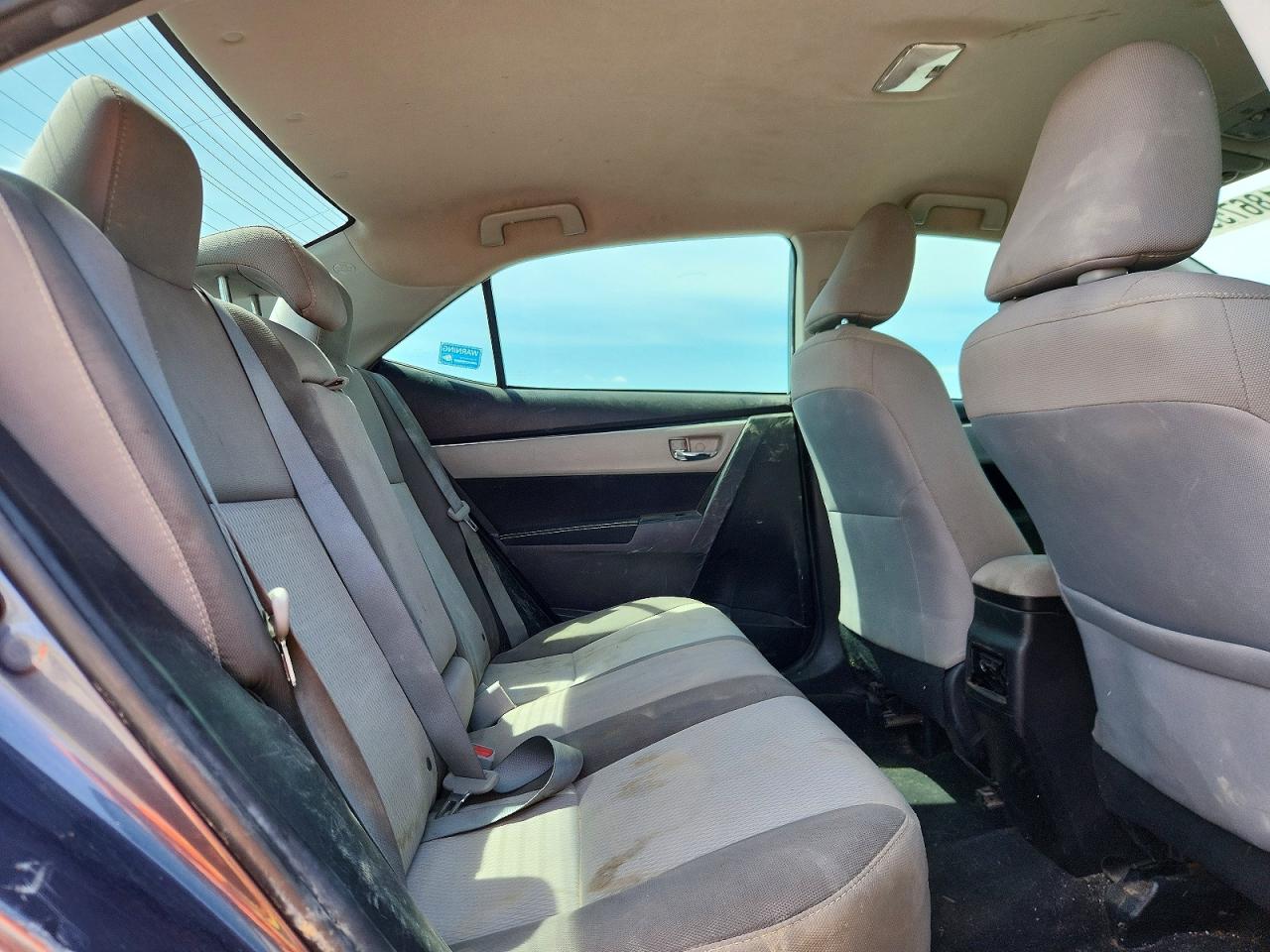2017 TOYOTA COROLLA LE photo 19