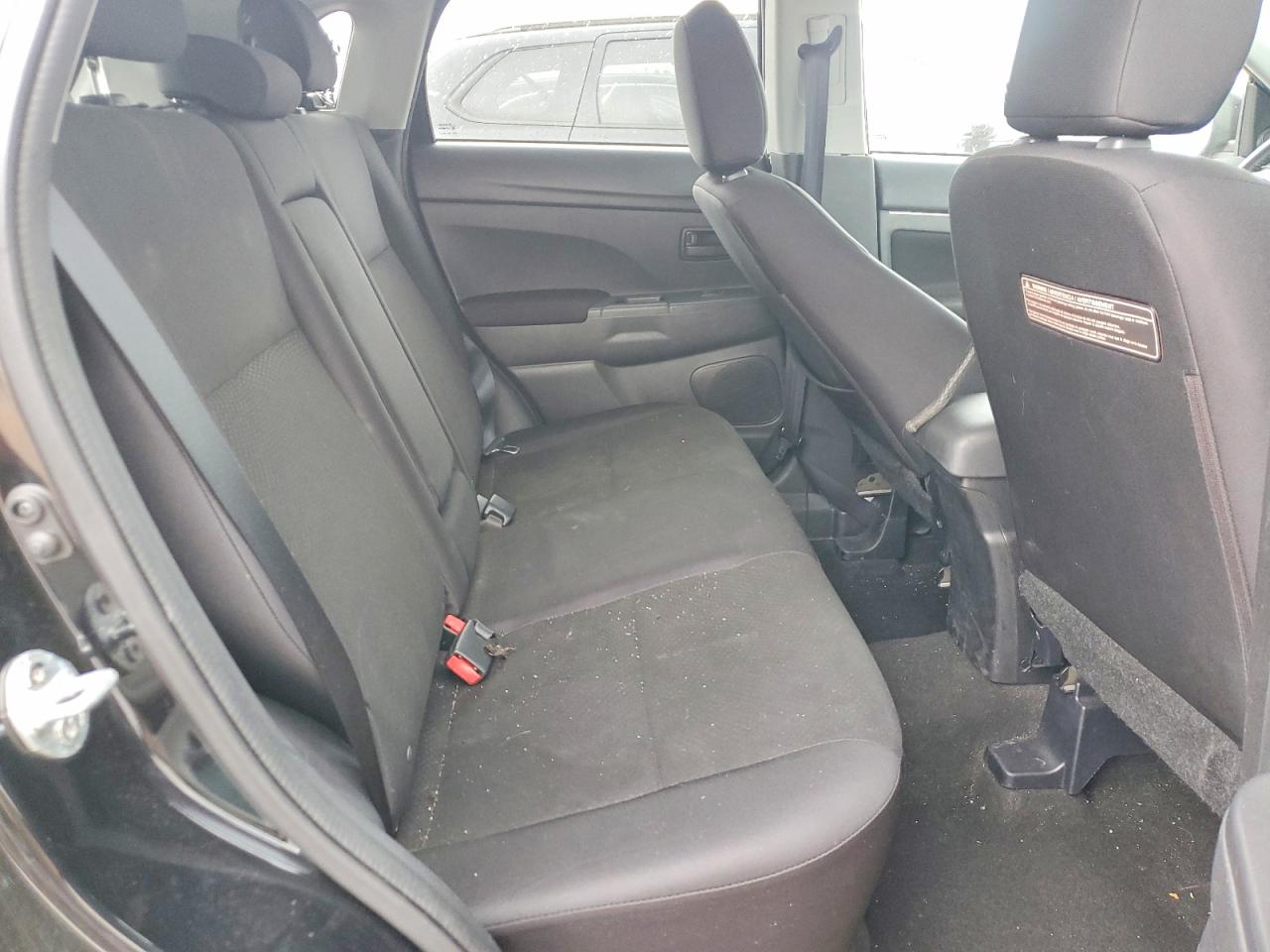 2013 MITSUBISHI OUTLANDER SPORT ES photo 19