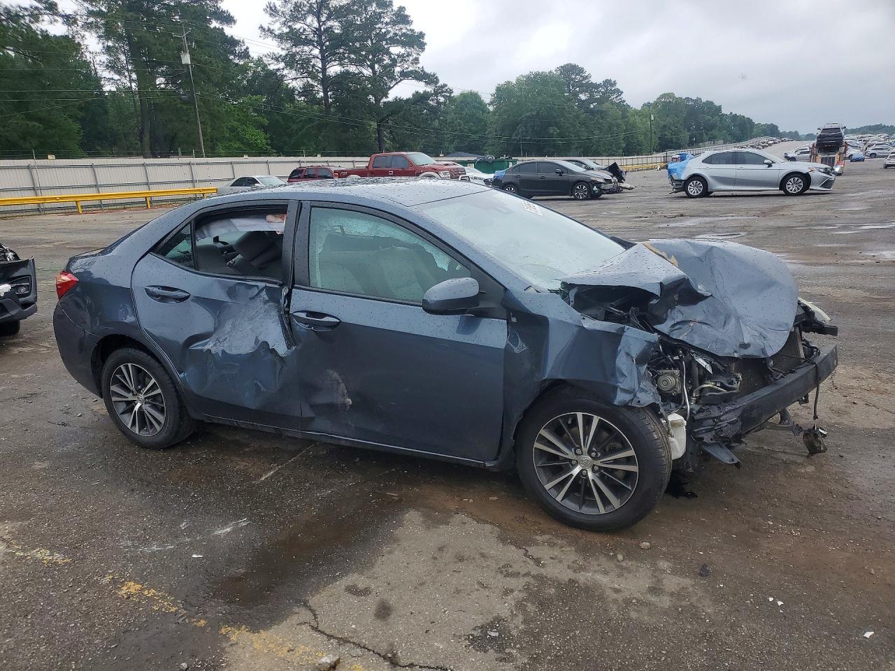 2019 TOYOTA COROLLA LE photo 7