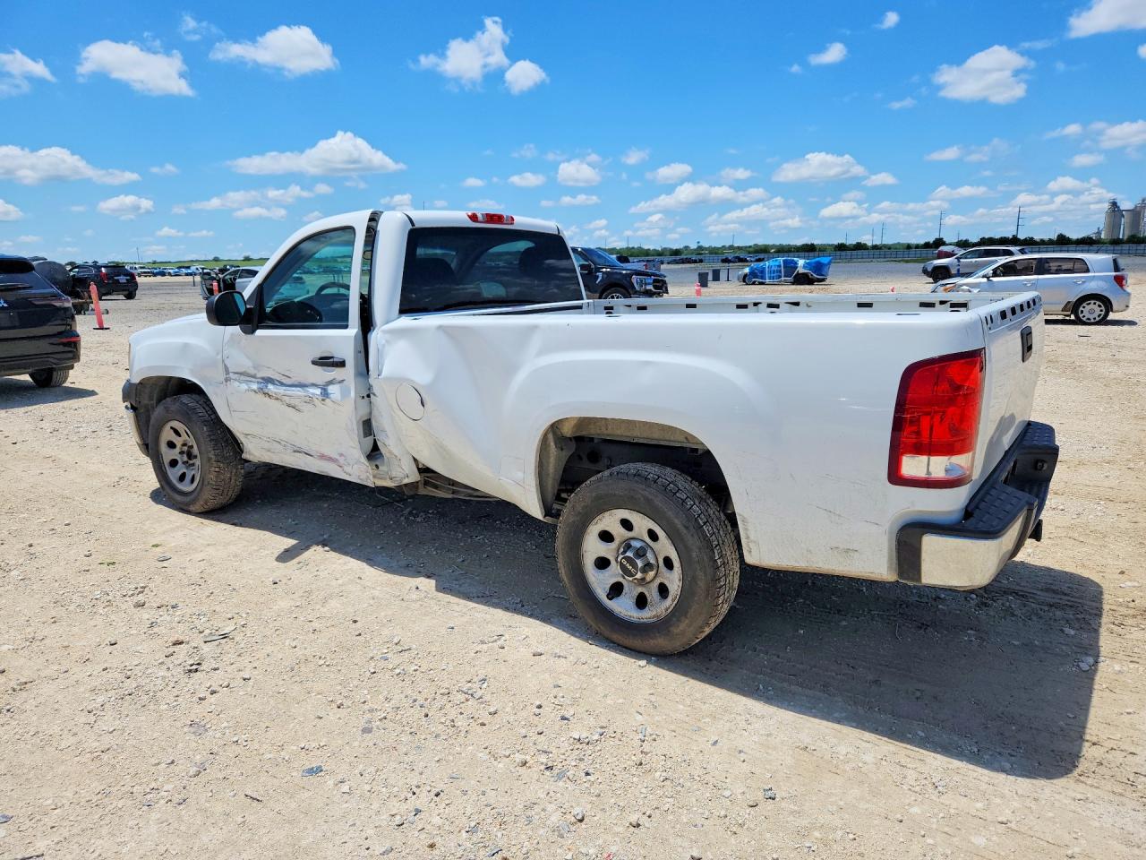 2012 GMC SIERRA C1500 photo 3