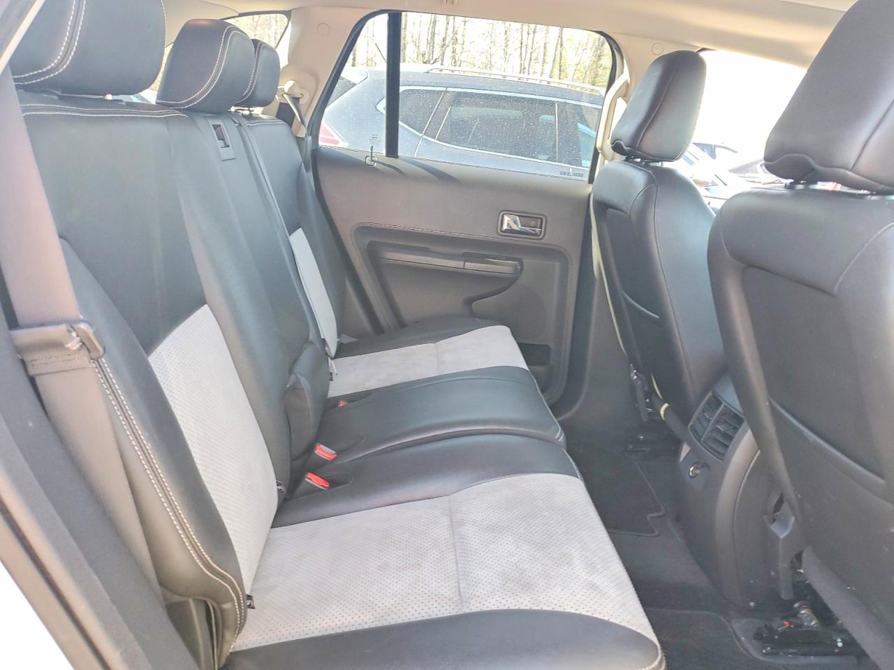 2010 FORD EDGE SPORT photo 21