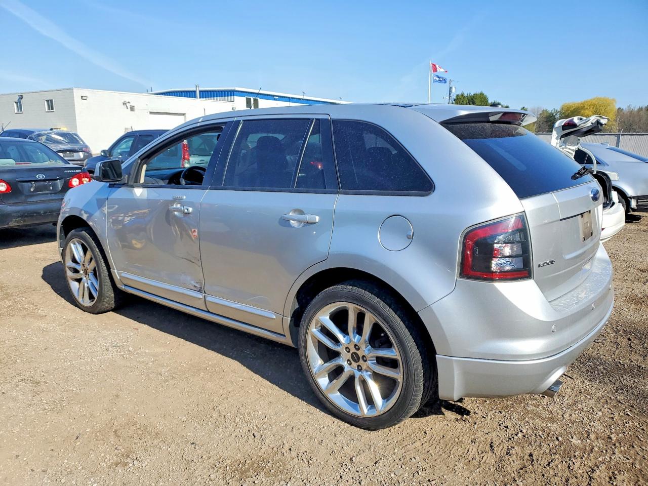 2010 FORD EDGE SPORT photo 3