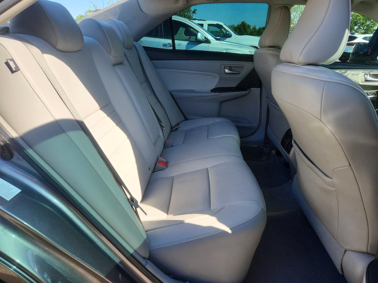 2017 TOYOTA CAMRY XLE V6 photo 28