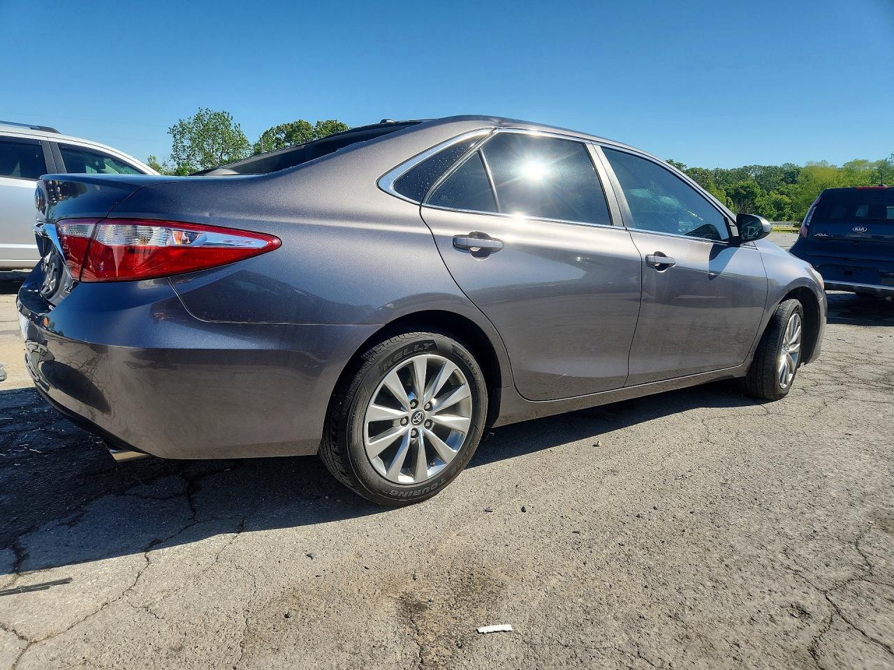 2017 TOYOTA CAMRY XLE V6 photo 7