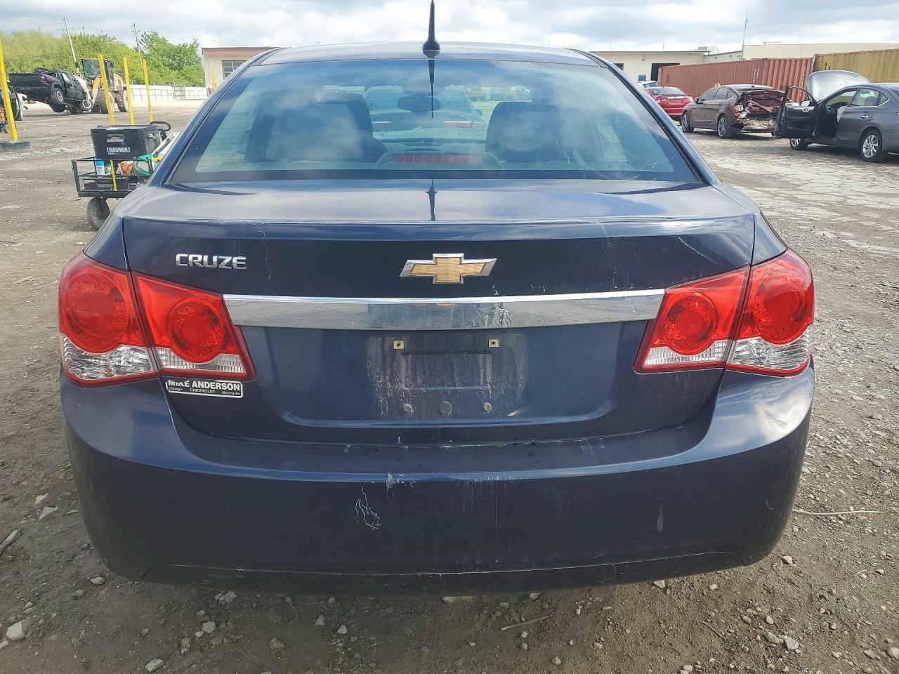 2014 CHEVROLET CRUZE LS photo 16