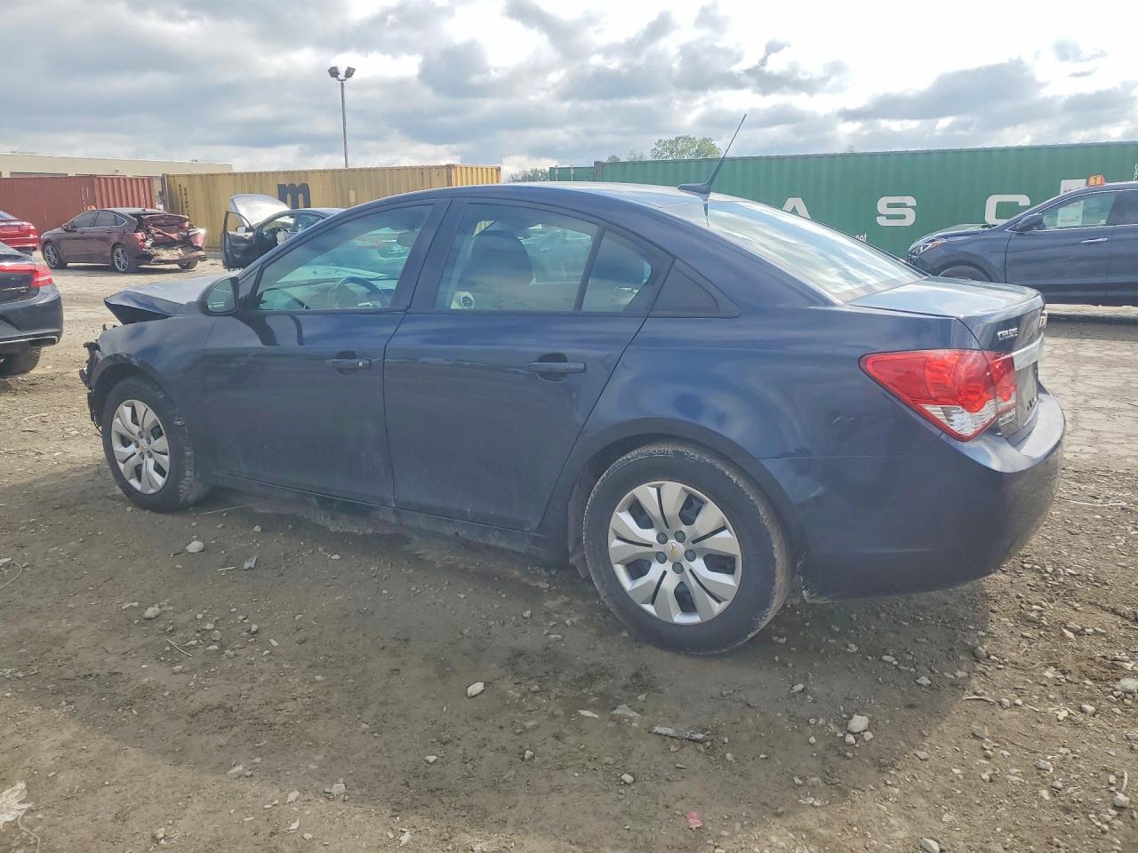2014 CHEVROLET CRUZE LS photo 4