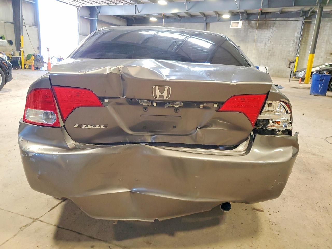 2011 HONDA CIVIC LX photo 11