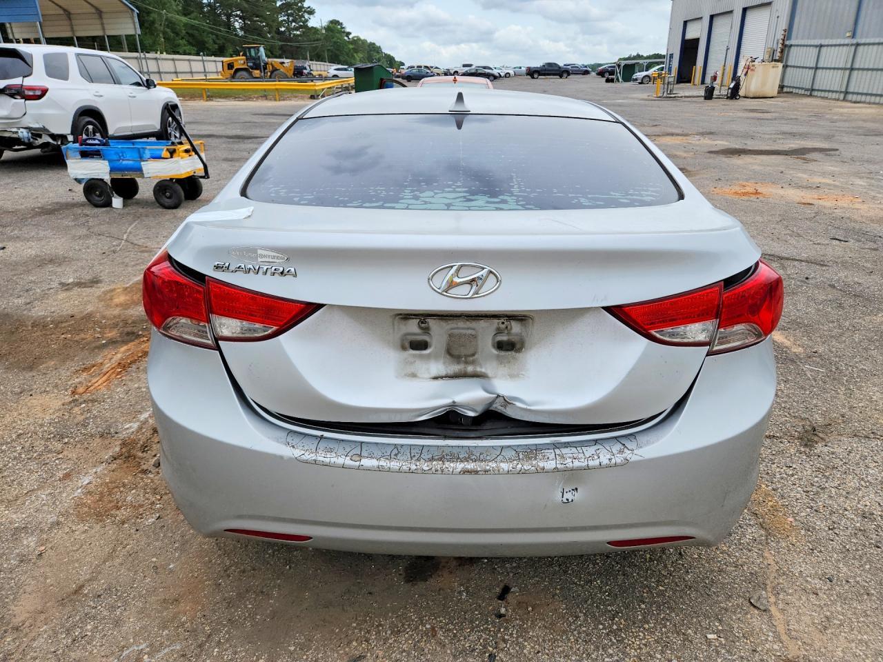 2013 HYUNDAI ELANTRA GLS photo 16