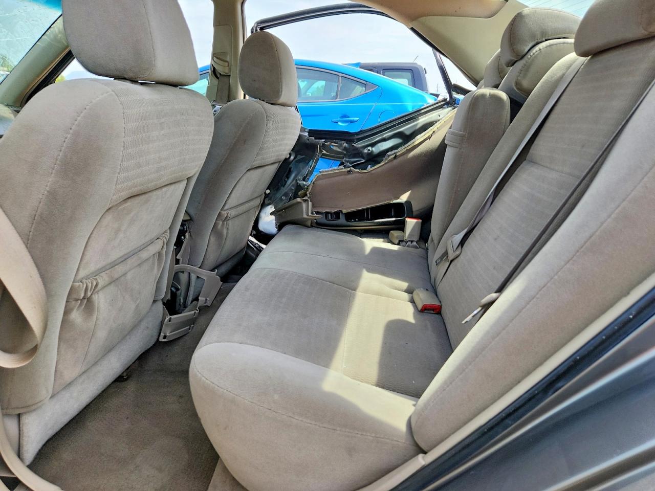 2006 TOYOTA CAMRY LE photo 19