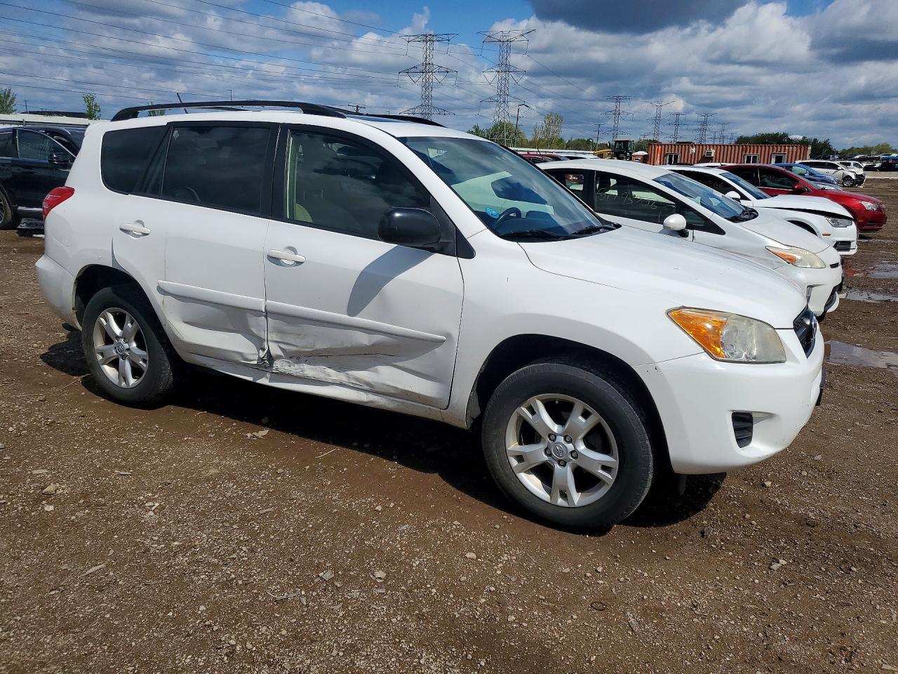 2012 TOYOTA RAV4 BASE photo 7
