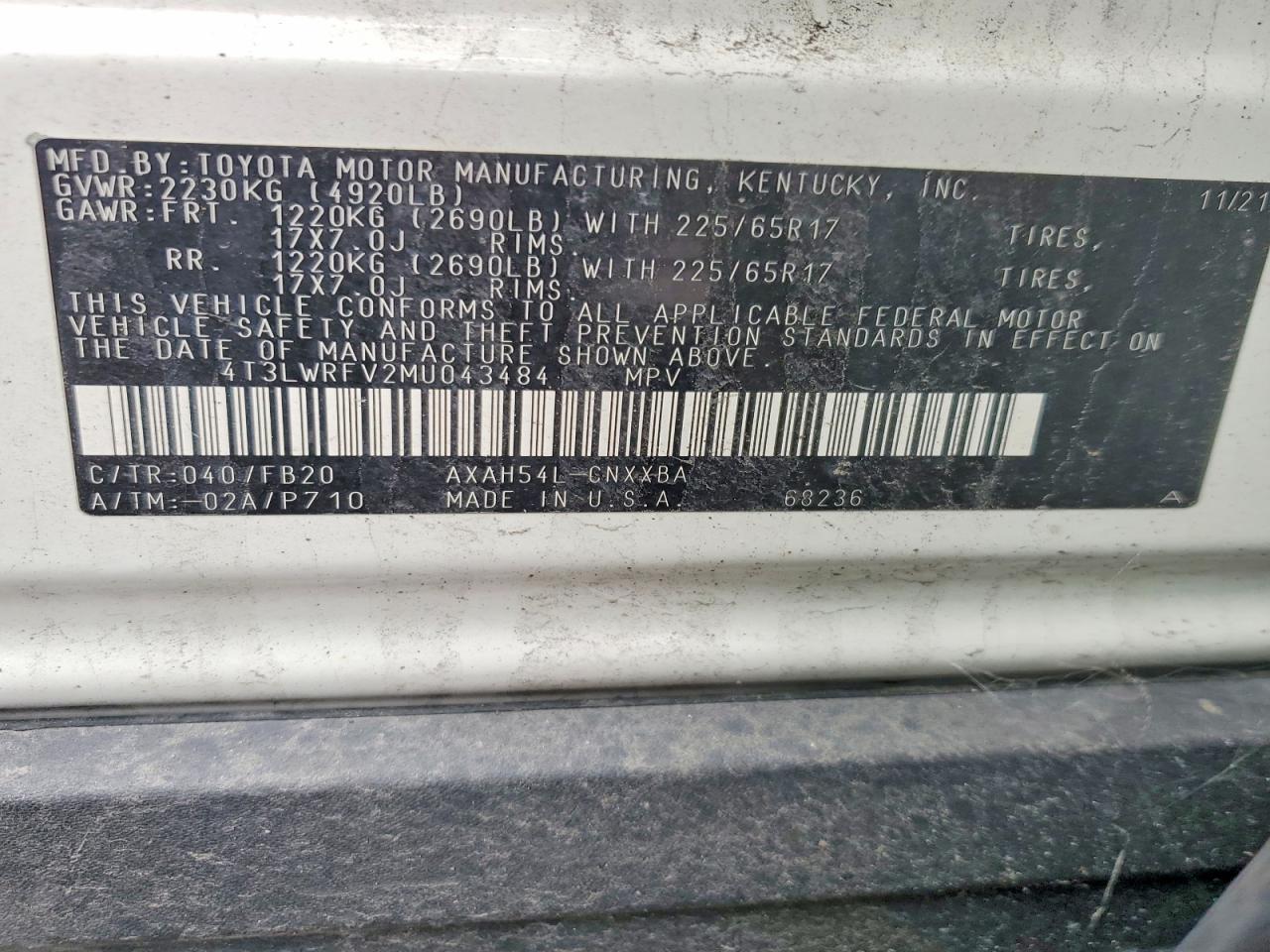 2021 TOYOTA RAV4 LE photo 37