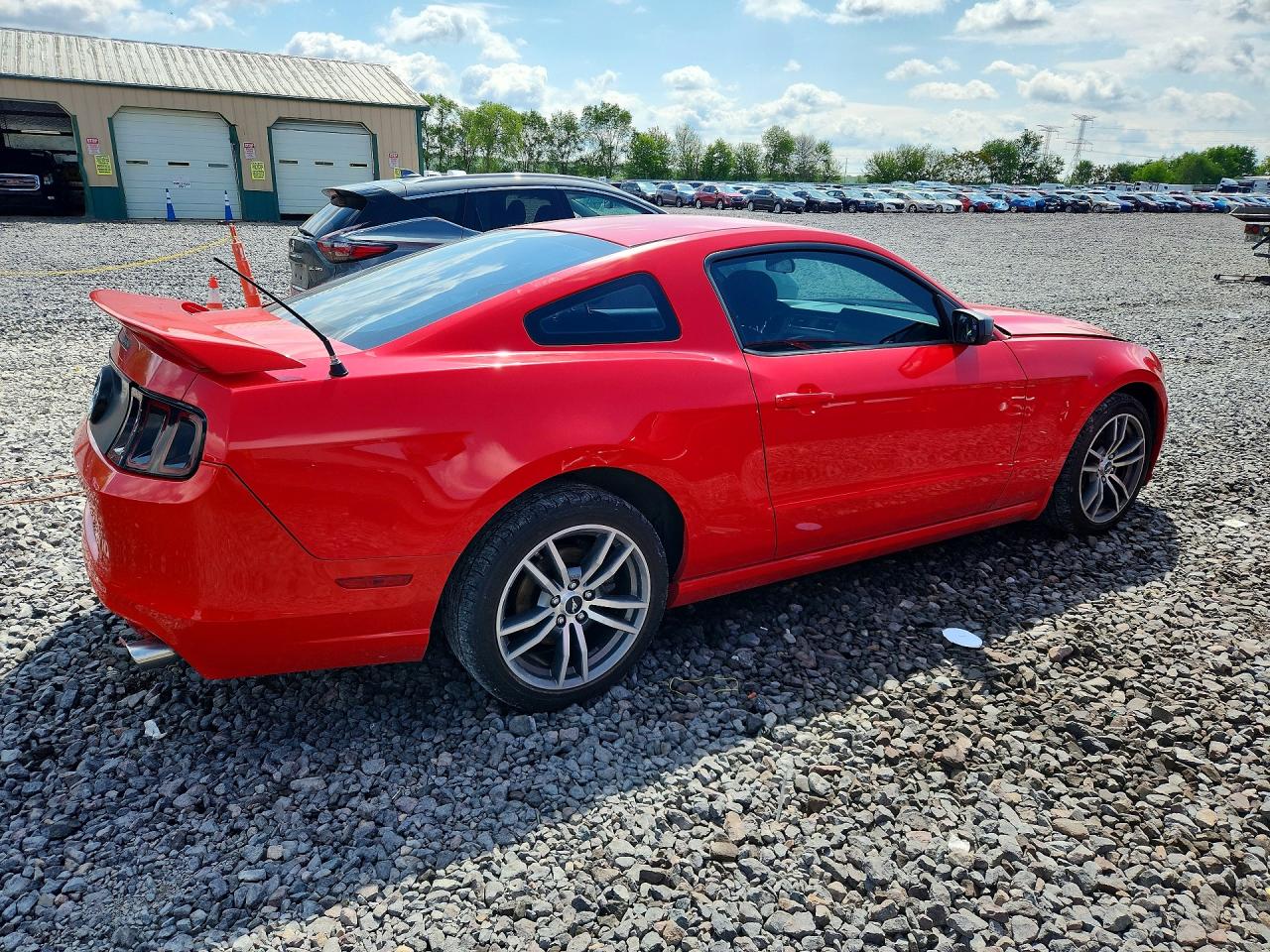2014 FORD MUSTANG photo 7