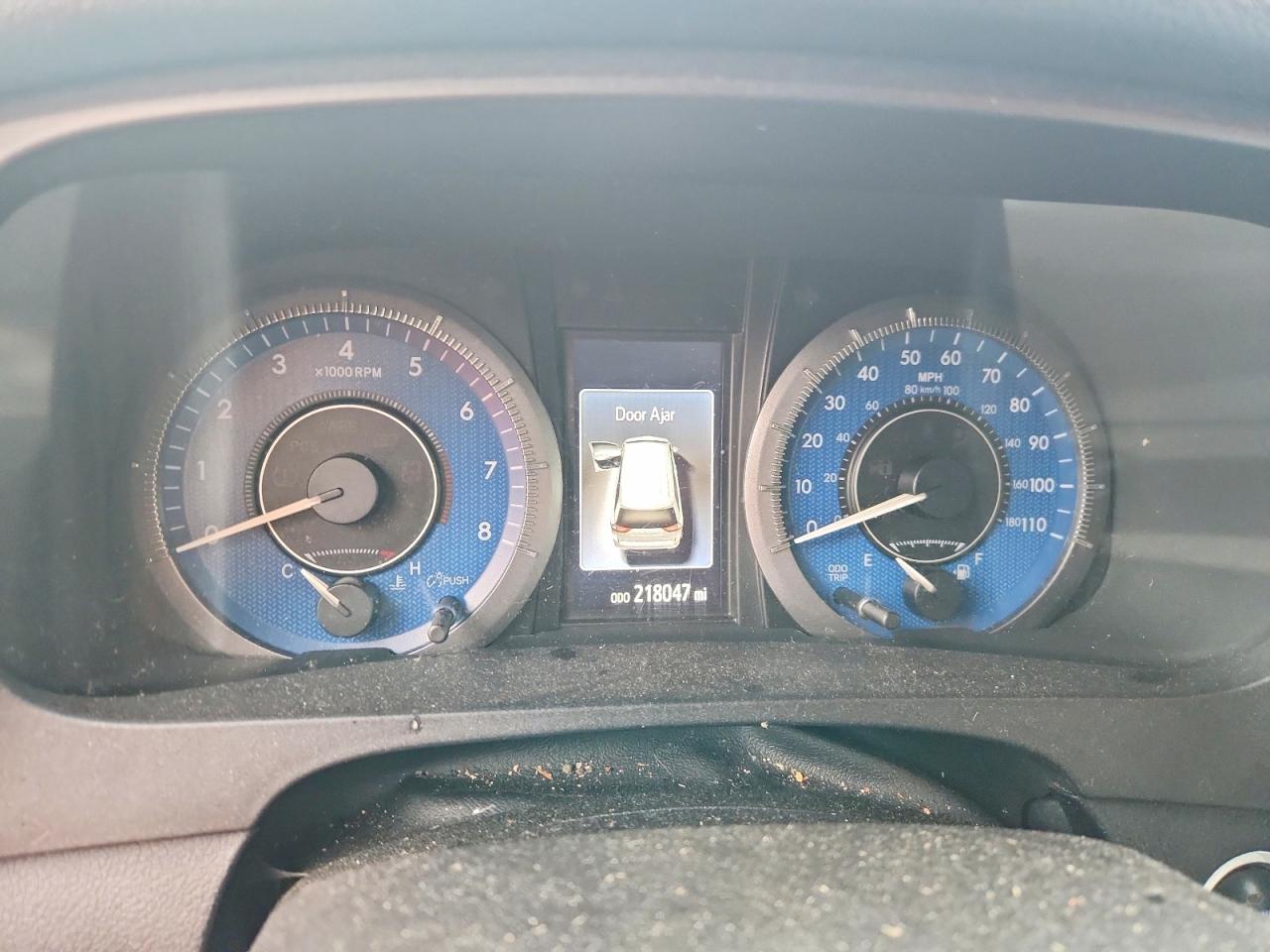 2015 TOYOTA SIENNA LIMITED 7-PASSENGER photo 17