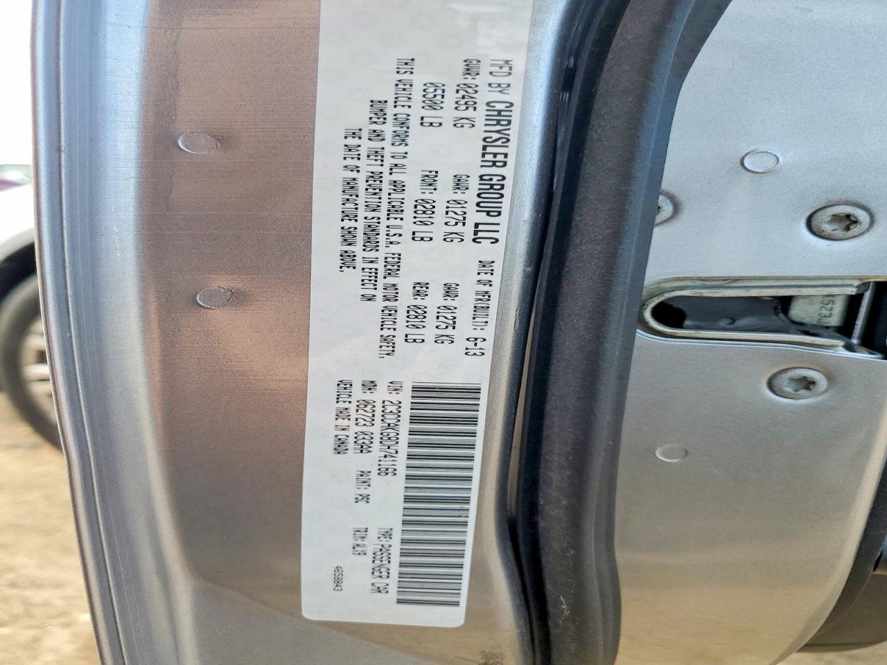 2013 CHRYSLER 300C photo 12