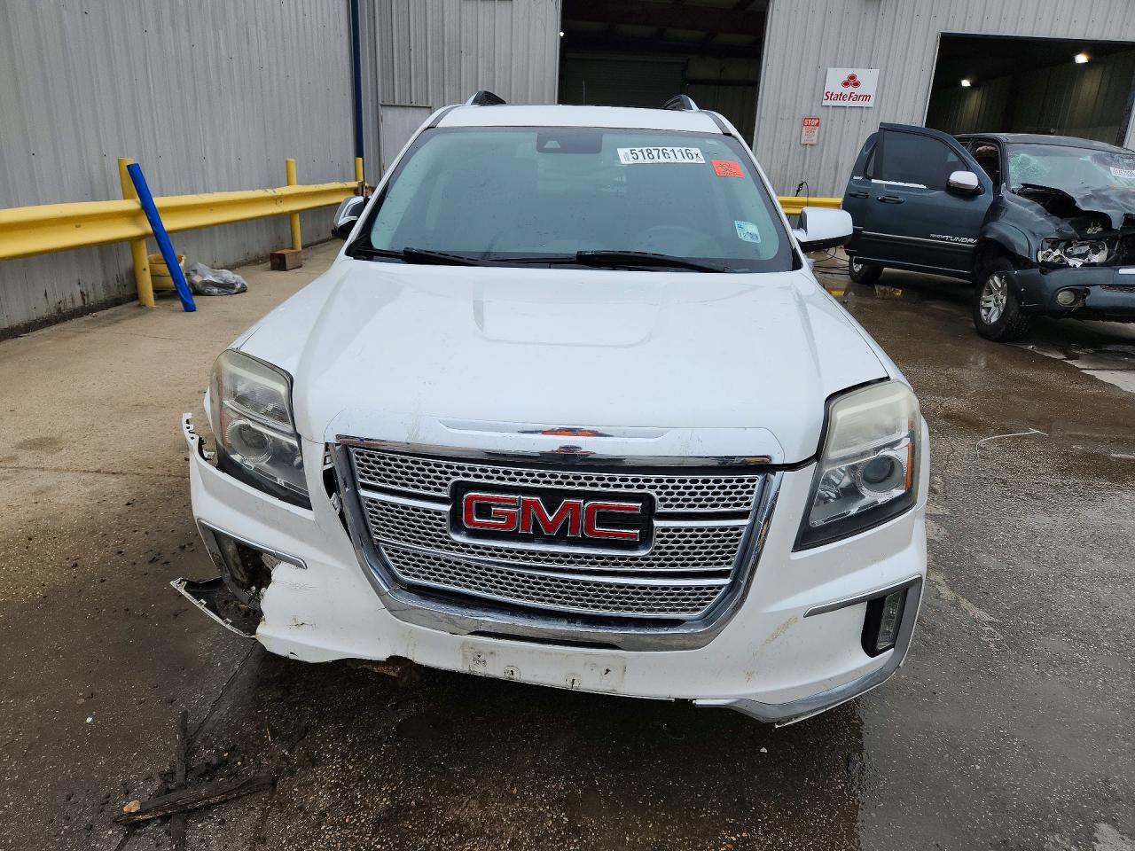 2017 GMC TERRAIN DENALI photo 9