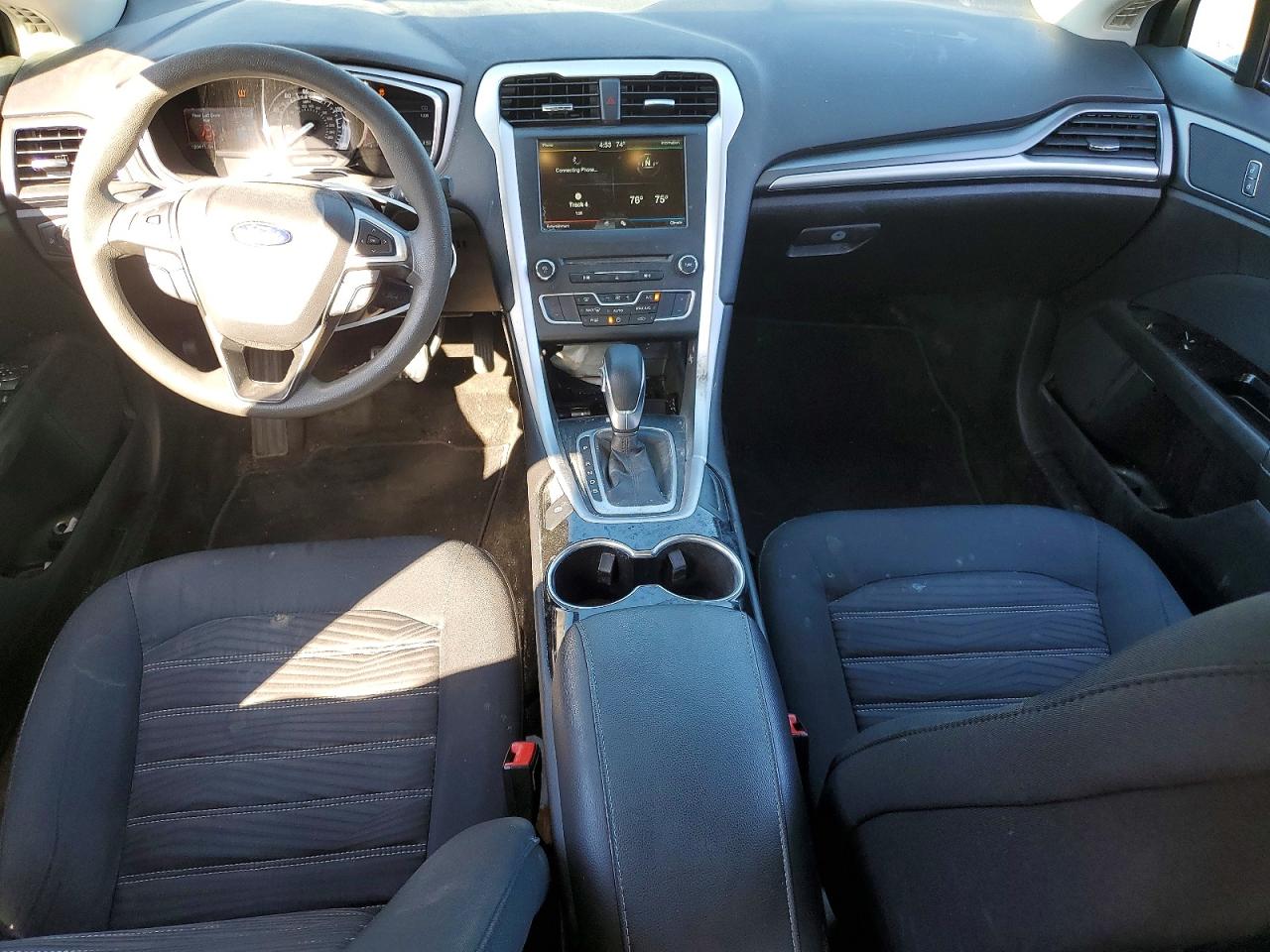 2016 FORD FUSION SE photo 15