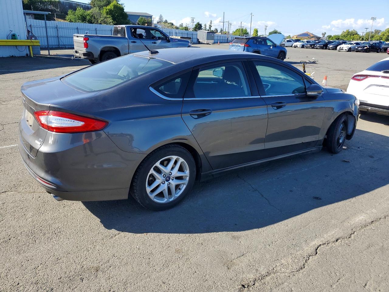 2016 FORD FUSION SE photo 5