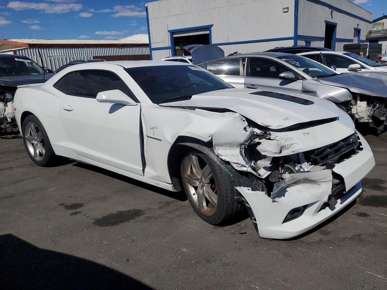 2015 CHEVROLET CAMARO SS photo 4