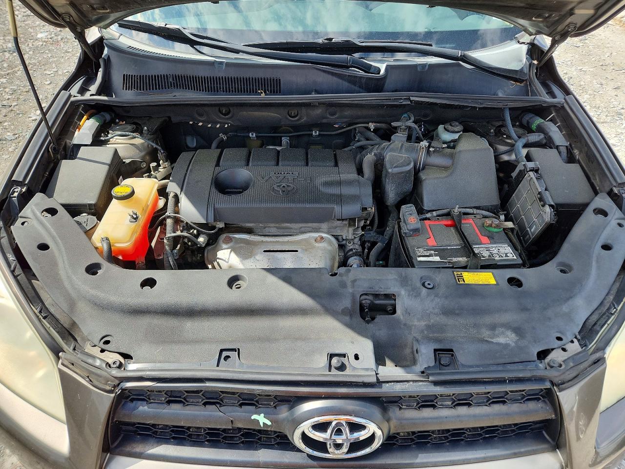 2011 TOYOTA RAV4 BASE photo 23