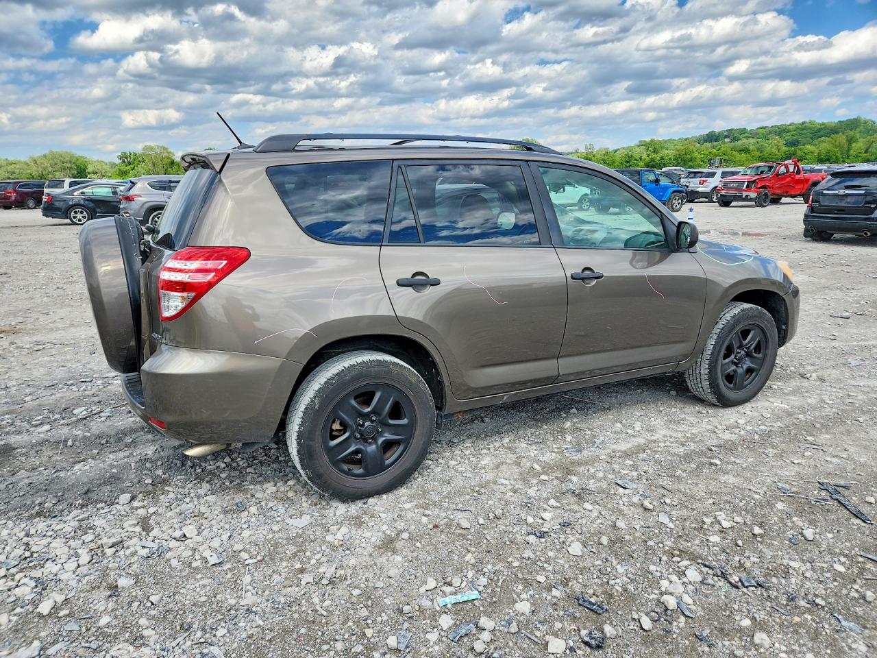 2011 TOYOTA RAV4 BASE photo 5