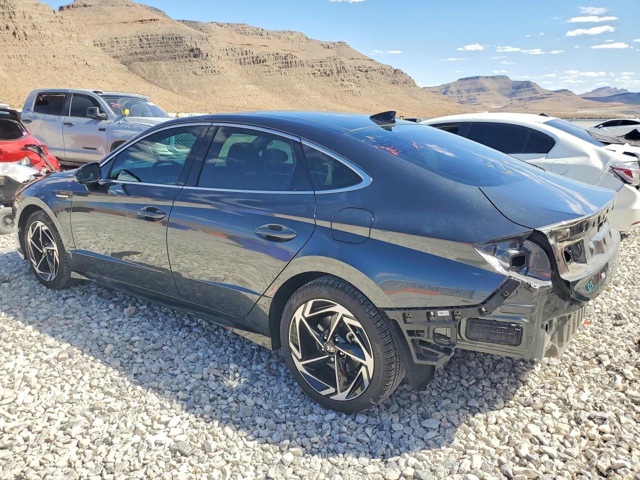 2024 HYUNDAI SONATA SEL photo 3