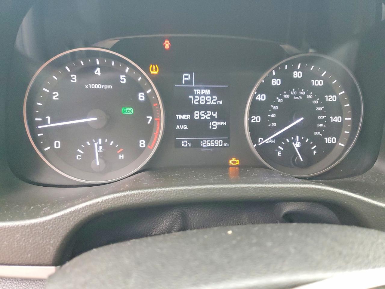 2018 HYUNDAI ELANTRA SE photo 9