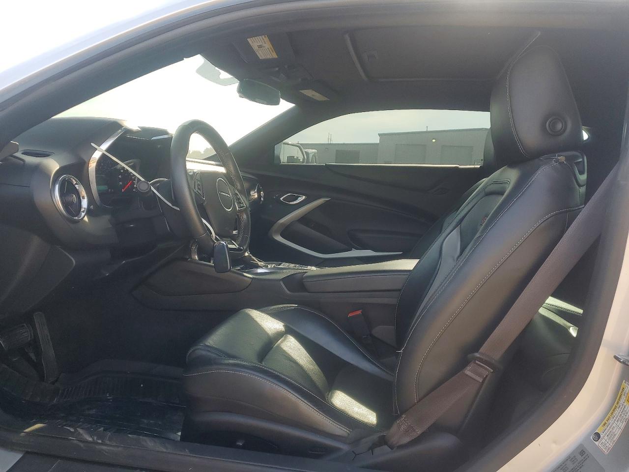 2017 CHEVROLET CAMARO SS photo 13