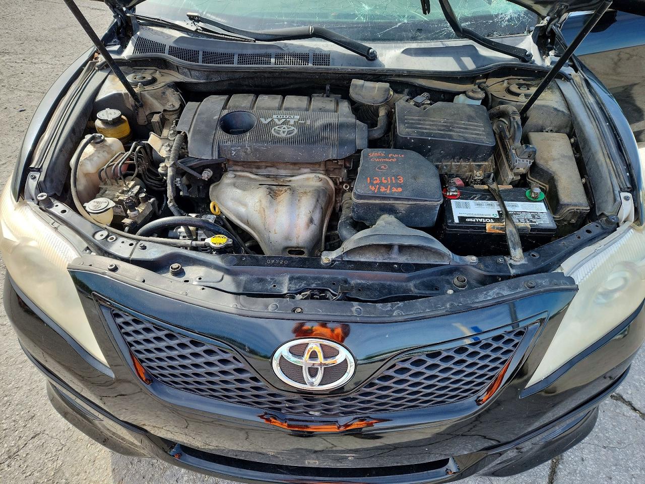 2010 TOYOTA CAMRY SE photo 11