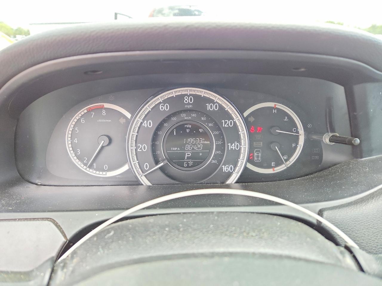 2013 HONDA ACCORD LX photo 9