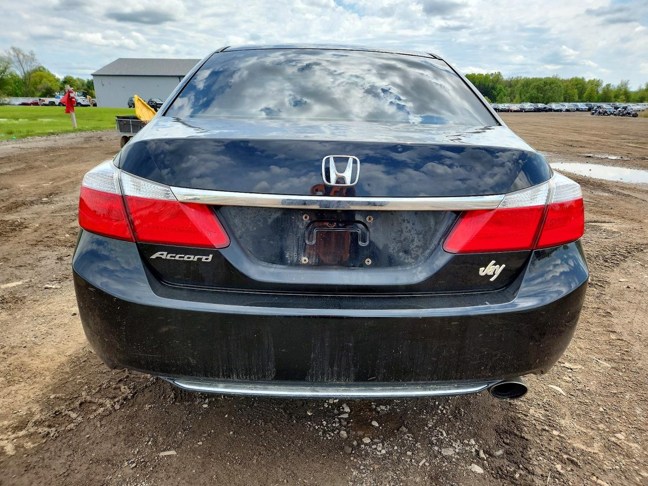 2013 HONDA ACCORD LX photo 6