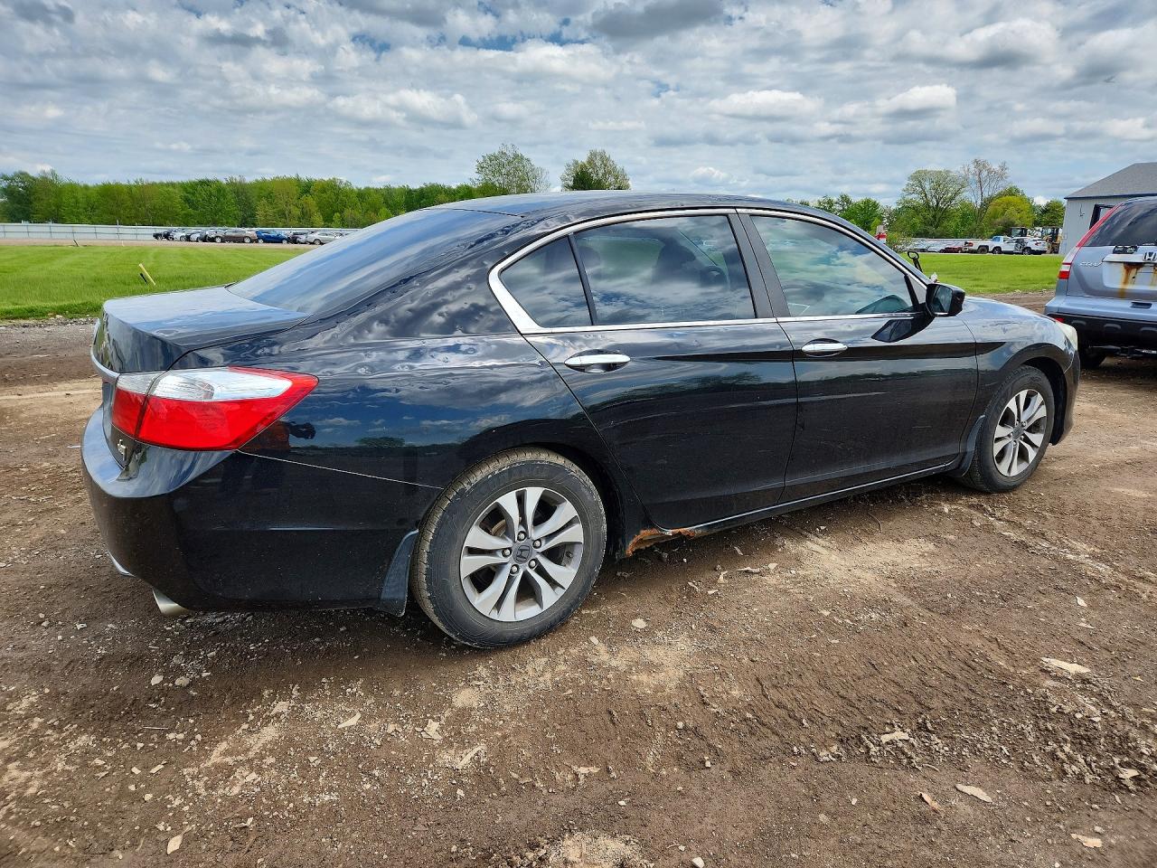 2013 HONDA ACCORD LX photo 3