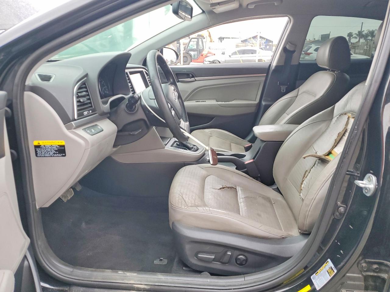 2017 HYUNDAI ELANTRA LIMITED photo 19