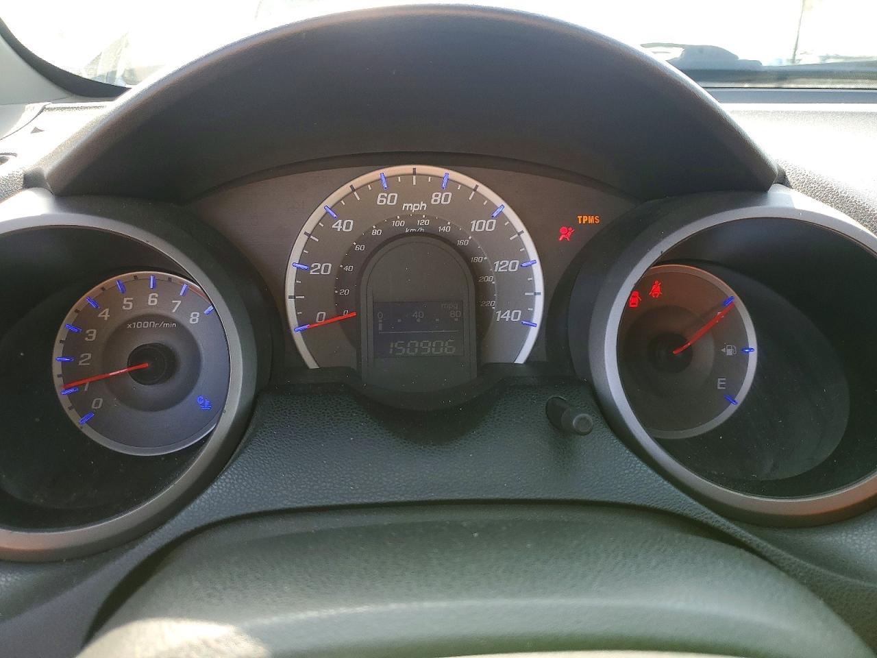 2011 HONDA FIT photo 25